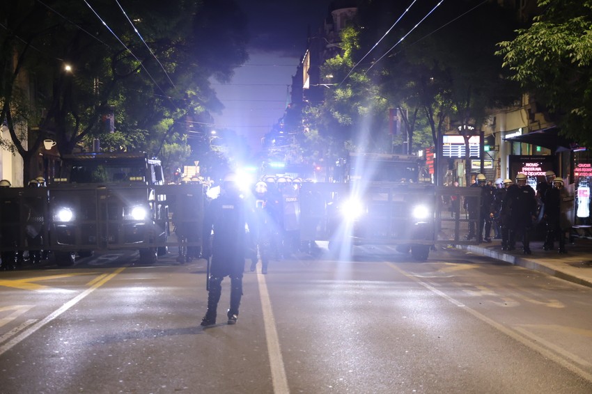 Incidenti ispred Predsedništva