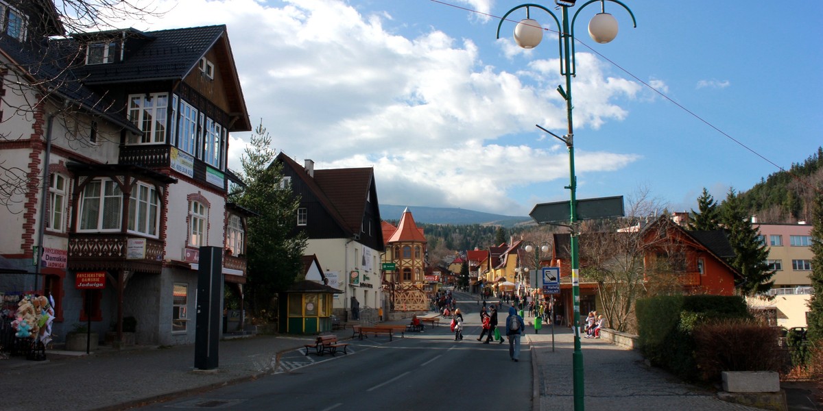 Weekend lub urlop w Karpaczu? Jest taniej niż rok temu