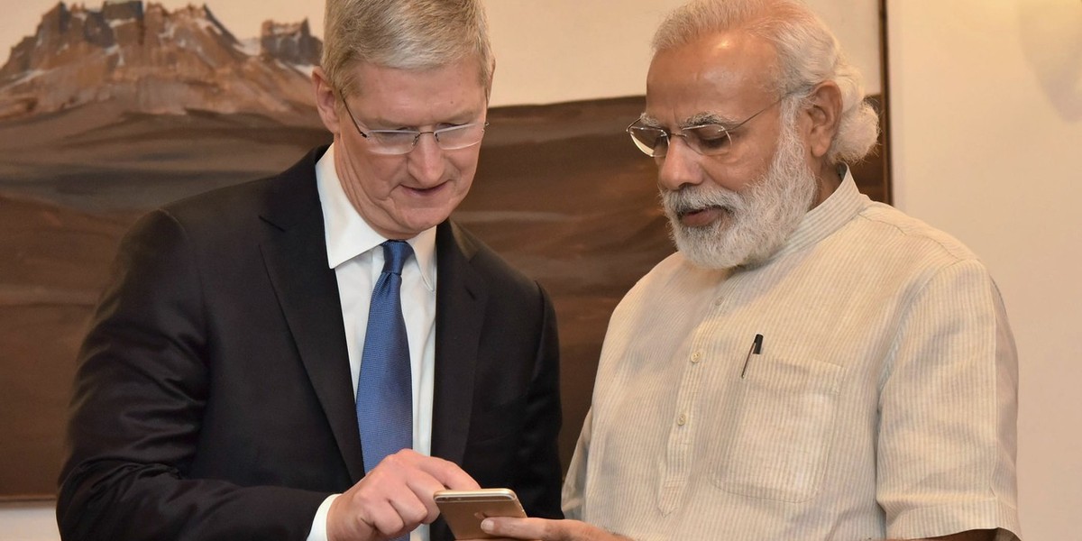 Narendra Modi, premier Indii, spotkał się z Timem Cookiem 21 maja