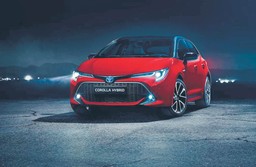 Bąk: Mam toyotę i nie zawaham się nią cieszyć [Toyota Corolla 2.0 Hybrid]