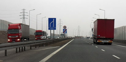 Wpuścili ciężarówki na autostradę w Tarnowie