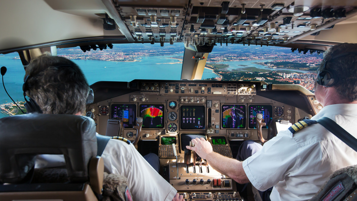 Poznaj język pilotów i stewardes, bo być może właśnie mówią o tobie