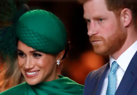 Meghan i Harry w ogniu krytyki. Chodzi o pierścionek warty 62 tys. dolarów