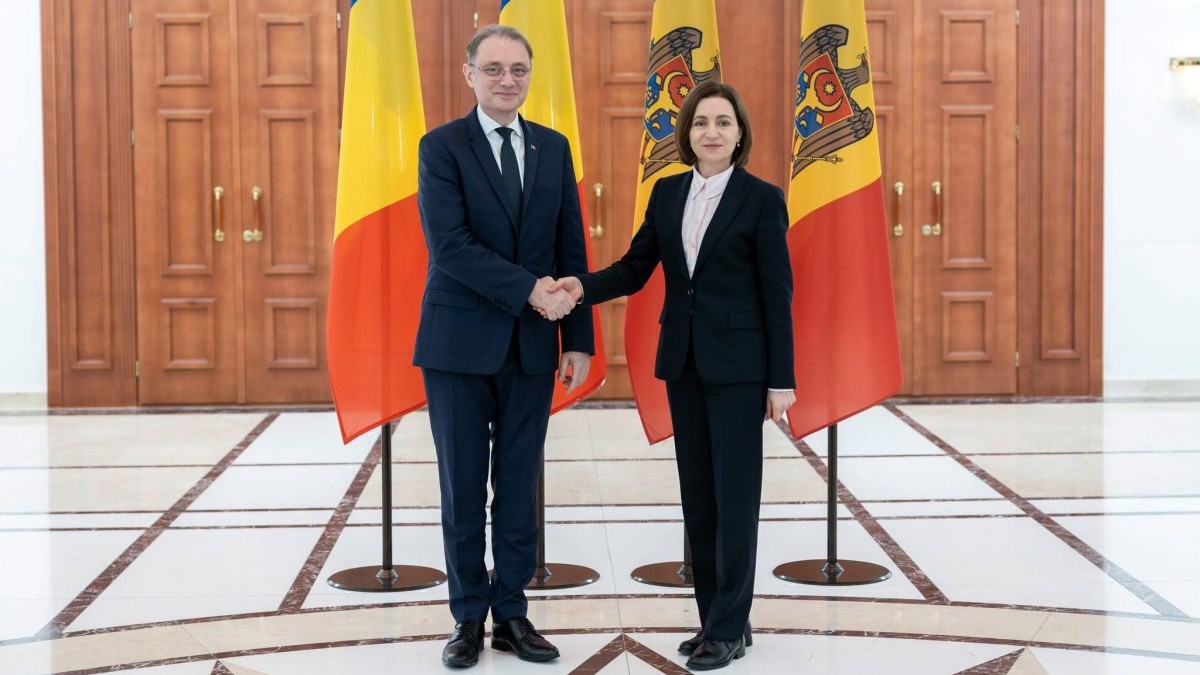 Luca Niculescu a vorbit la Chișinău despre unirea Republicii Moldova cu România