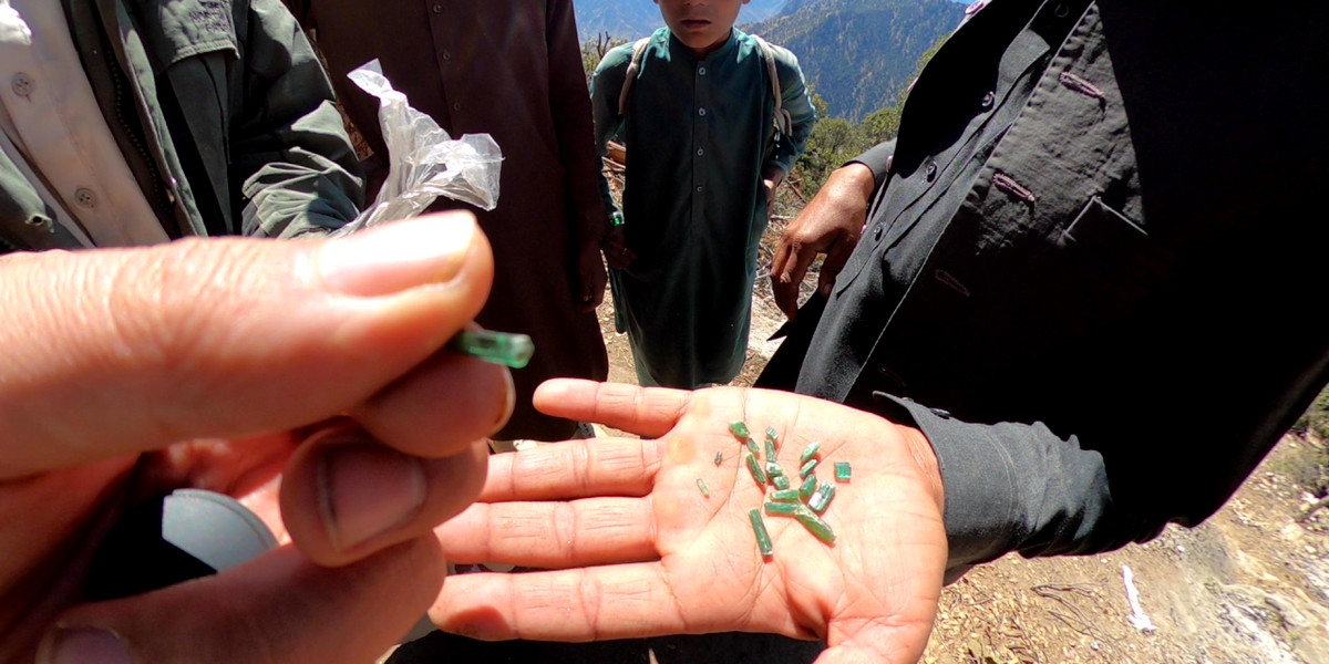 Wydobycie kamieni szlachetnych to w Afganistanie źródło utrzymania dla wielu rodzin