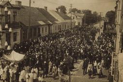 Procesja Bożego Ciała w Szczuczynie, 1937 r. Fot. Archiwum Mirosława Tryczyka 