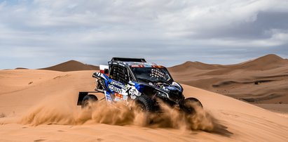 Rajd Dakar 2022. Udany dzień Polaków. Biało-czerwoni na podium piątego etapu