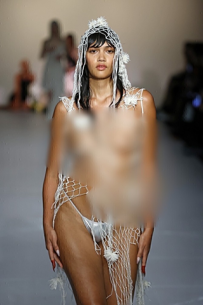 Revija izazovnih modela na Nedelji mode u Londonu uveliko se komentariše, kakva je priča iz toga