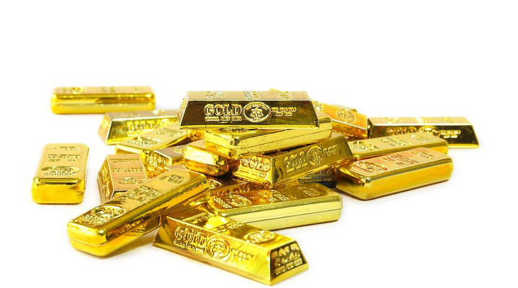 A rendőrség egyebek mellett több mint tíz kilogramm arany ékszert és aranytömböt foglalt le / Illusztráció: Shutterstock