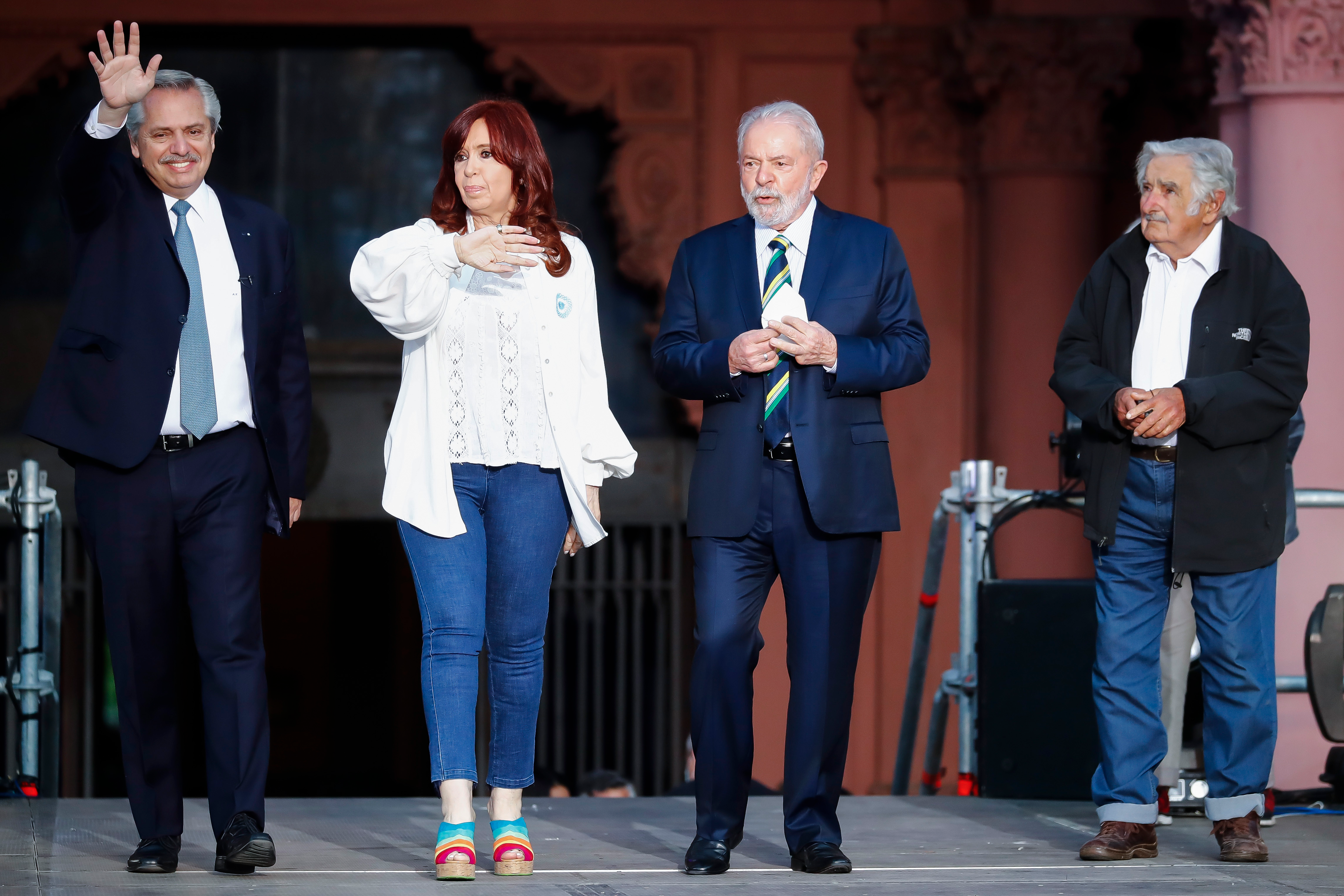 Lula visita a Cristina Fernández en prisión domiciliaria