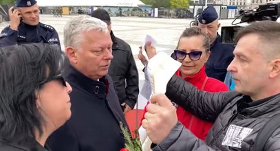 Karczemna awantura przed pomnikiem smoleńskim. W roli głównej posłowie PiS [WIDEO]