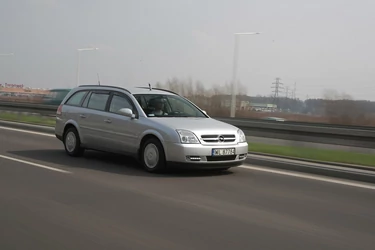 Używany Opel Vectra C – wciąż wart uwagi •