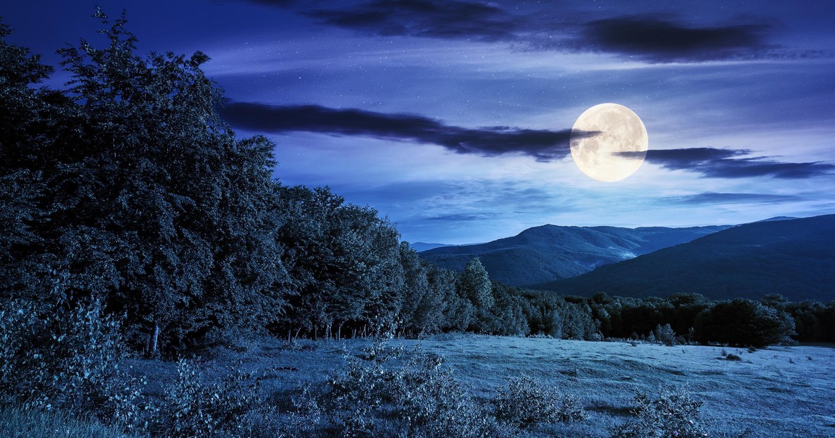 Pełnia Księżyca w styczniu 2026 już niedługo. Kiedy wypada i co oznacza Wilczy Księżyc?