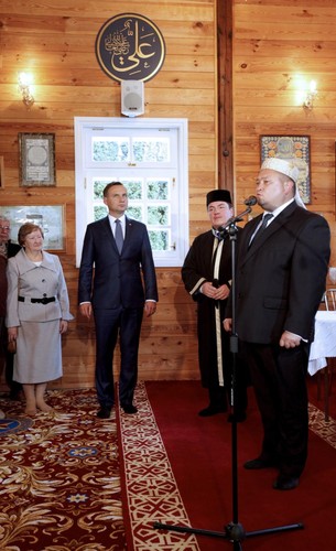 BOHONIKI. Andrzej Duda odwiedził meczet