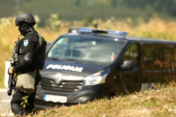 AKCIJA "TROUGAO" U SARAJEVU Uhapšeno 5 osoba zbog privrednog kriminala