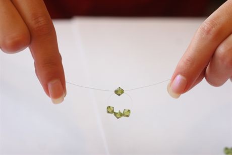 warszawa 28 08 2006Joanna Horodynska projektuje bizuterie w EMPiK , bizuteriafot Rafal Meszka