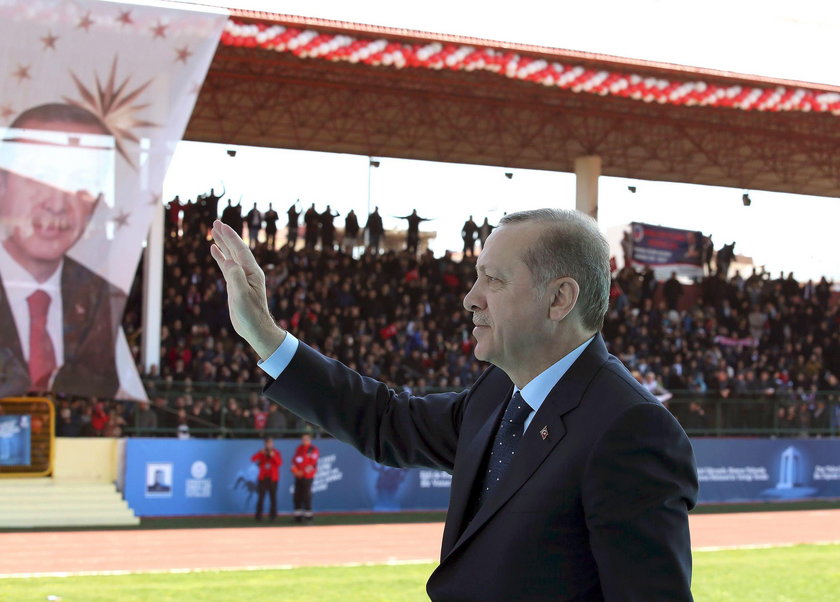 Prezydent Turcji zmienia nazewnictwo obiektów sportowych