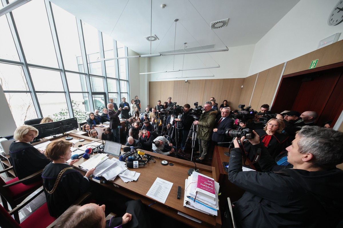 rozprawa ws. uchwały o SCT