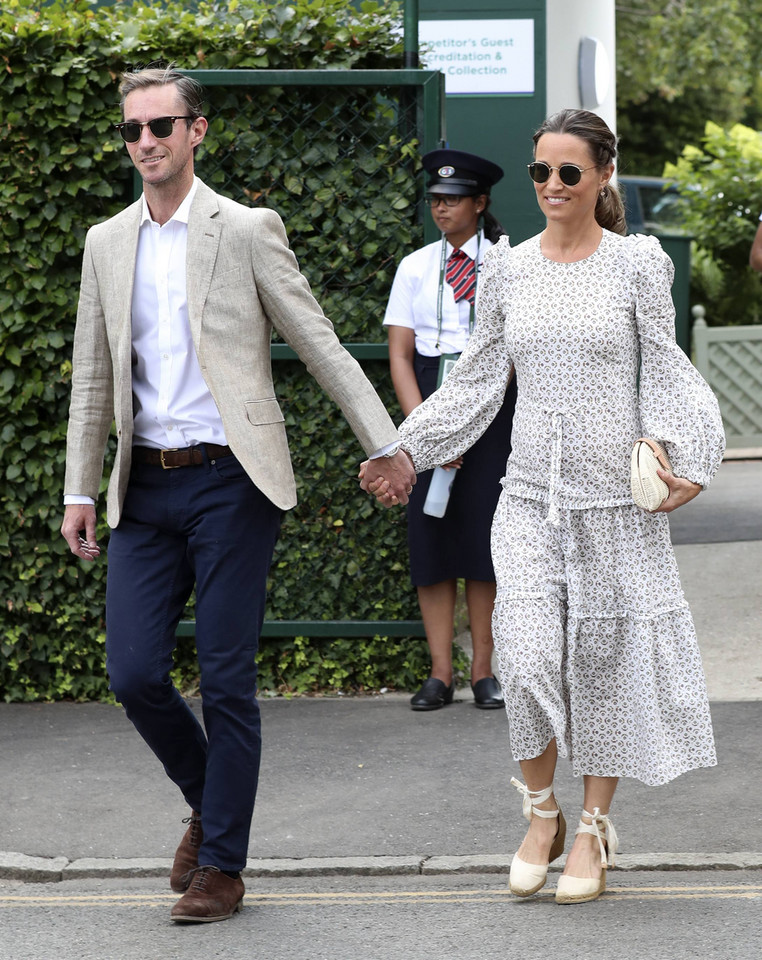 Ciężarna Pippa Middleton z mężem na Wimbledonie