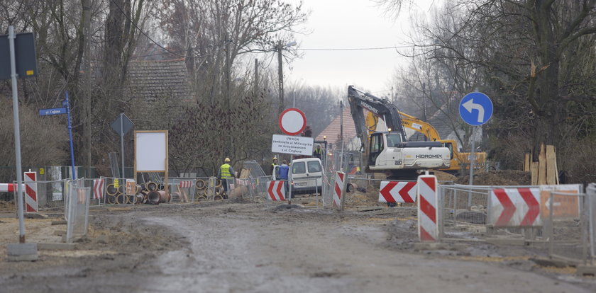 Korki na Swojczycach po zamknięciu ulicy