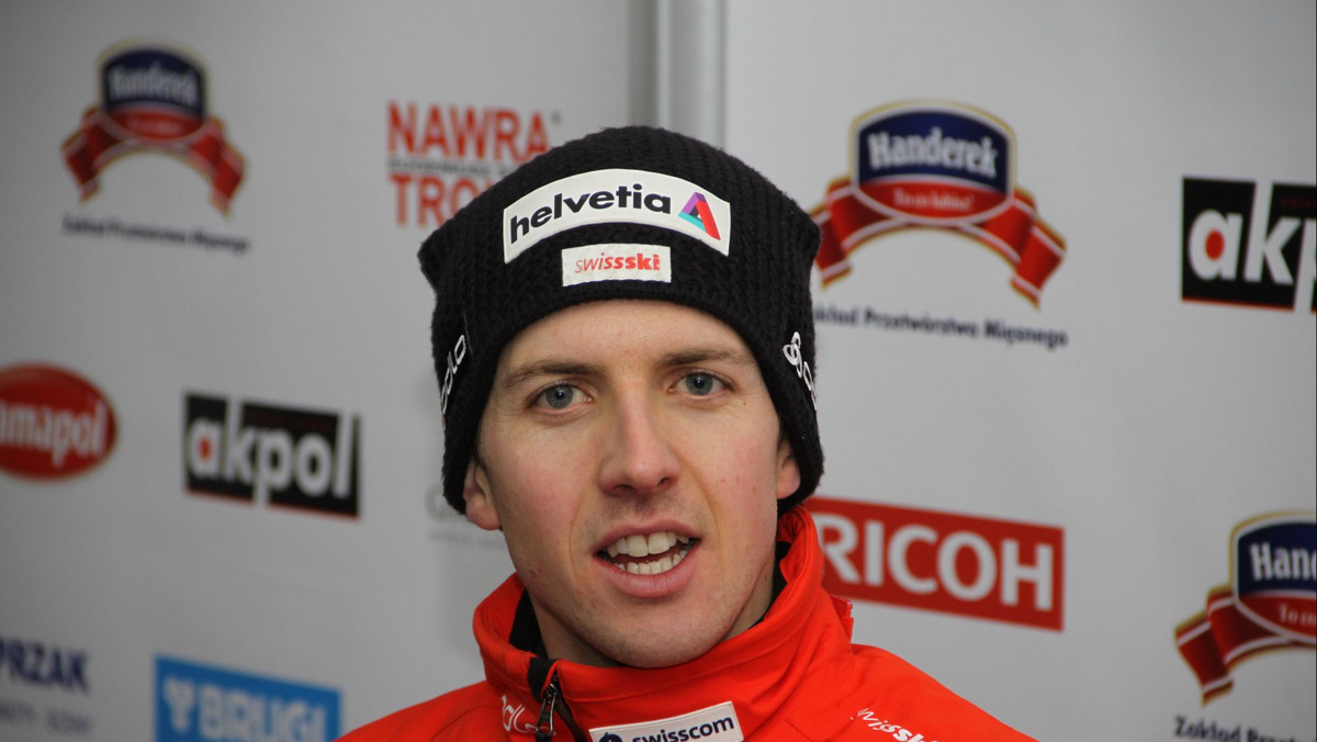Czterokrotny złoty medalista olimpijski w skokach narciarskich Szwajcar Simon Ammann zapowiedział w wywiadzie udzielonym jednej ze stacji telewizyjnych, że w swoje trzydzieste urodziny, które przypadają 25 czerwca, nie wyprawi hucznej imprezy.