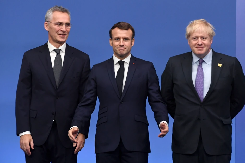 stoltenberg makron džonson