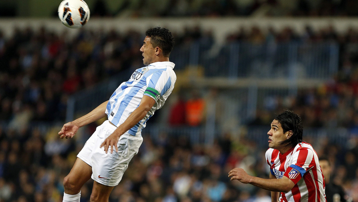 W niedzielnym spotkaniu 26. kolejki hiszpańskiej Primera Division, Malaga CF zremisowała na własnym boisku z Atletico Madryt 0:0. Tym samym gospodarze nie wykorzystali szansy na umocnienie się na czwarty miejscu w tabeli, a goście - na utrzymanie przewagi czterech punktów nad Realem Madryt.