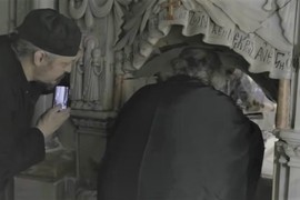 Snimak otvaranja groba ISUSA HRISTA prvi put posle DVA VEKA zaledio arheologe: Kolena su im zaklecala zbog onoga što su videli i doživeli