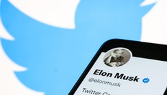 Elon Musk suspends launch of paid subscription feature, Twitter Blue a second time
