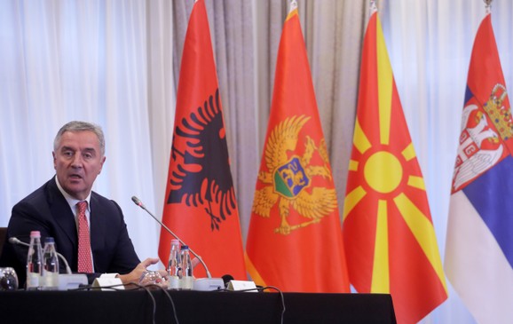VNhk9lLaHR0cDovL29jZG4uZXUvaW1hZ2VzL3B1bHNjbXMvTjJRN01EQV8vYjkwNGYxZTBkYmU0ZjE3YTJkMzU4M2ExM2RkNDM5YjQuanBnkZMCzQJCAIEAAQ