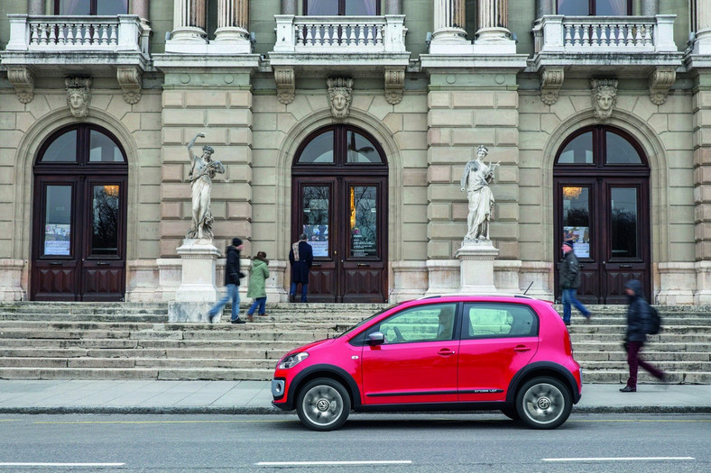 VW Cross Up! - miejski góral z Bratysławy