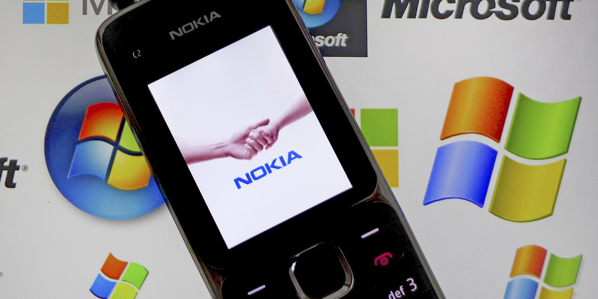 Przejęcie działu telefonów Nokii przez Microsoft było nieudaną inwestycją