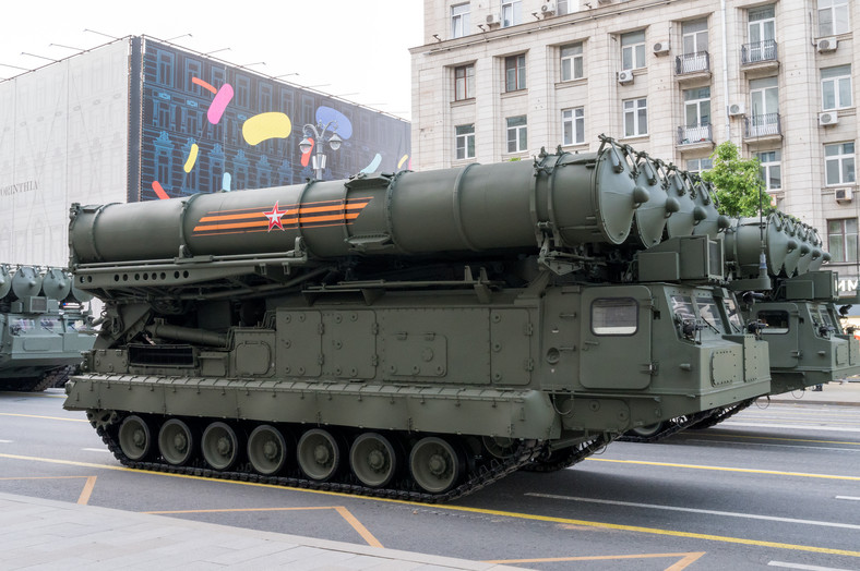 Rosyjski system rakietowy S-300V4 w Moskwie