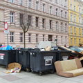 Warszawa dopłaci do wywozu śmieci. Są jednak warunki