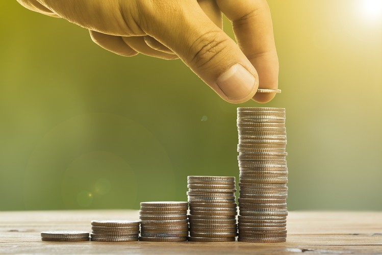 Rok 2017 będzie dobrym czasem dla Specjalistów ds. Kontrolingu i Analiz, Kontrolerów Finansowych oraz Biznesowych. Częściowo jest to rezultatem otwierania w Polsce nowych centrów nowoczesnych usług biznesowych, obsługujących zaawansowane procesy z zakresu finansów, kontrolingu i sprawozdawczości. Specjaliści z doświadczeniem w kontrolingu mogą liczyć na wynagrodzenia wyższe od ubiegłorocznych.