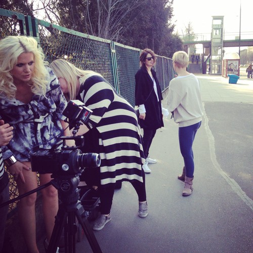 Maria Sadowska na planie 'Life Is A Beat'