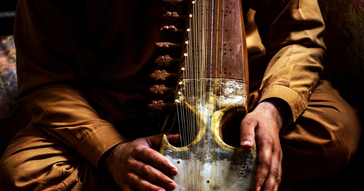 Taliban 'brutally' killed a popular Afghan folk singer just days after ...
