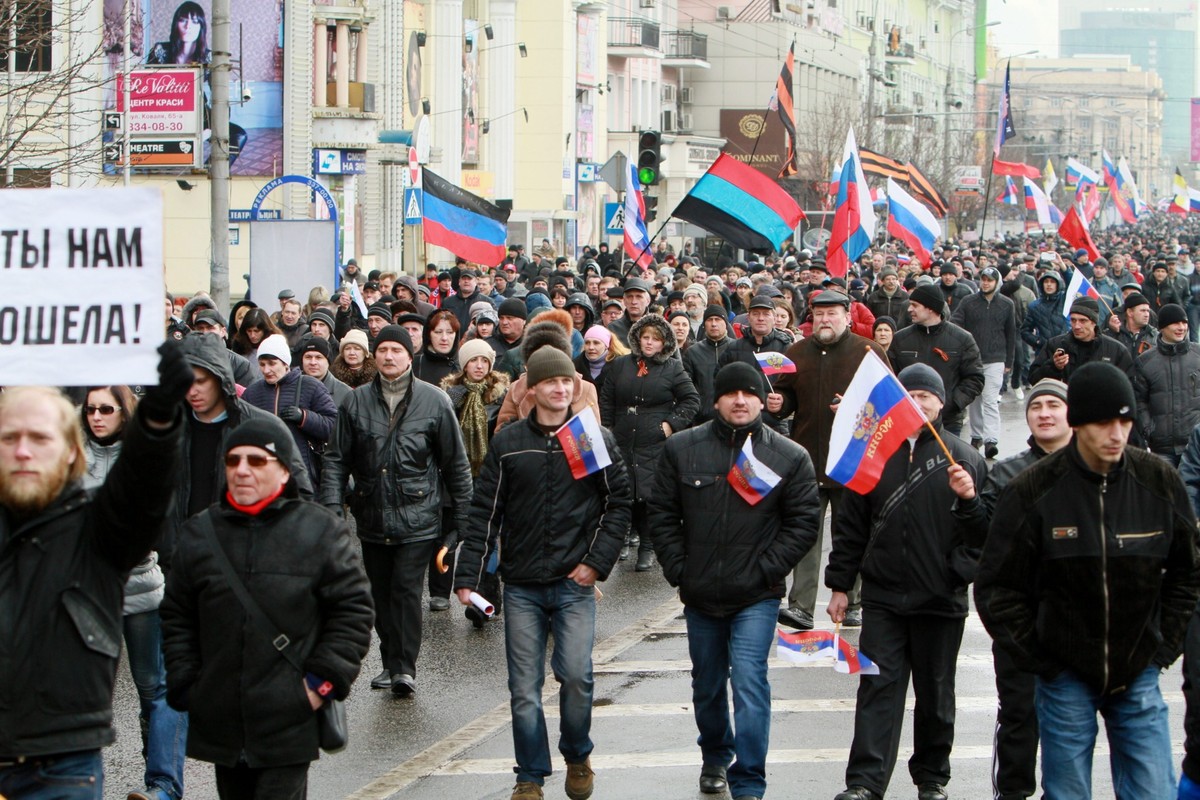 Prorosyjska manifestacja w Doniecku. Fot. EPA/PHOTOMIG/PAP/EPA