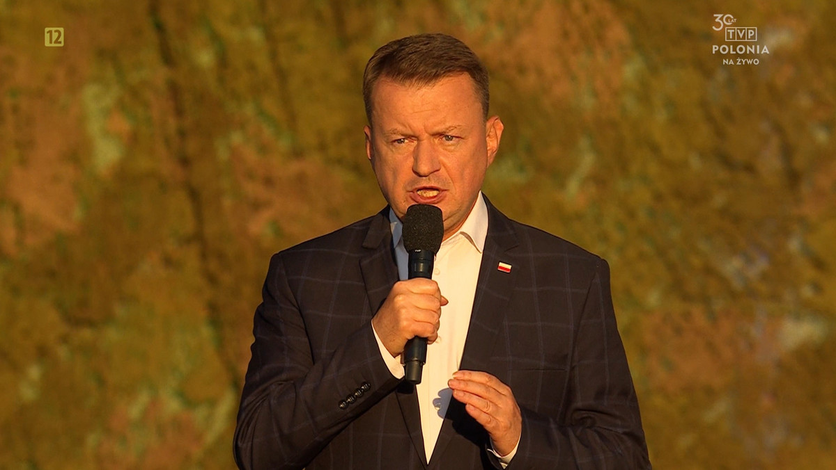 Mariusz Błaszczak wygłosił apel na koncercie TVP. Wspomniał o żołnierzach
