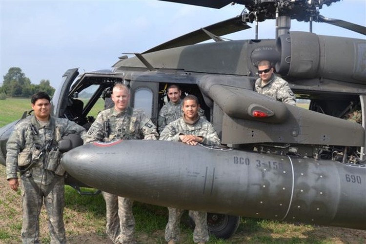 Amerykańskie śmigłowce lądowały niedaleko Gruty (fot. www.gruta.pl)