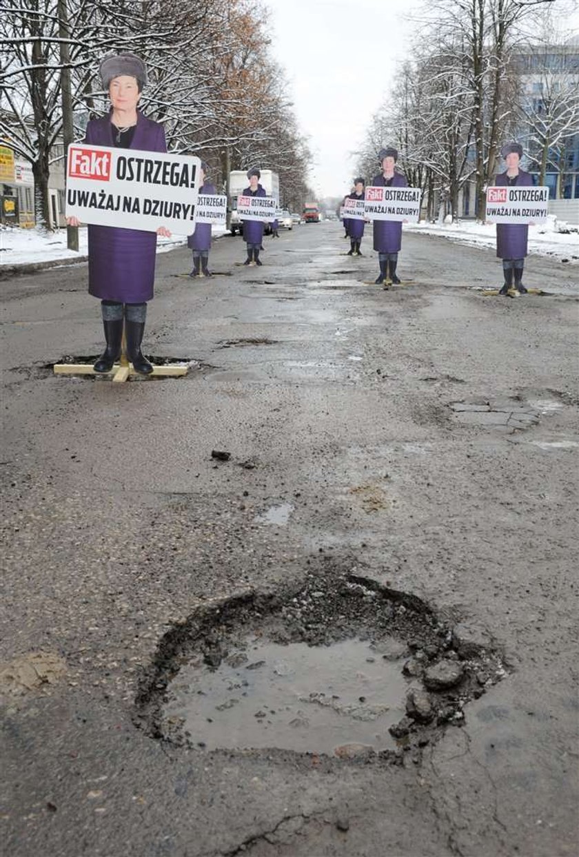 Fakt czyni cuda: Naprawili drogę