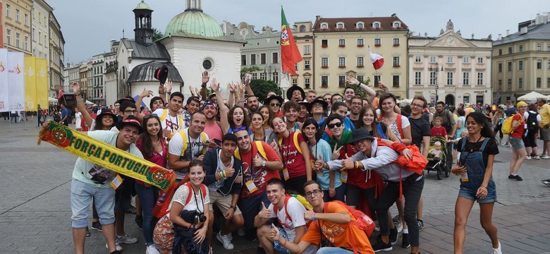 Zapamętaj, w co ubrane jest dziecko, miej ze sobą jego zdjęcie... Jak się nie zgubić w czasie ŚDM?