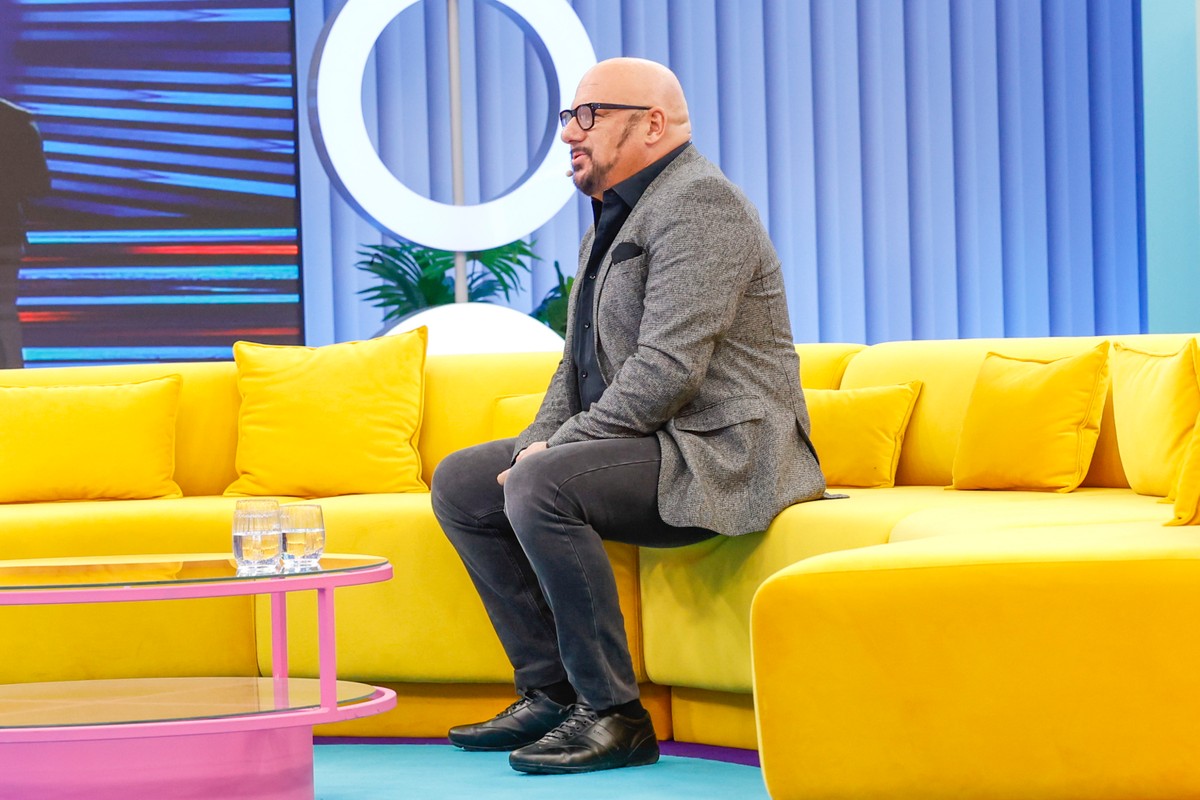 Piotr Gąsowski dostał nową pracę. Pojawi się nie tylko w "Randce w ciemno", ale w stacji TVN24