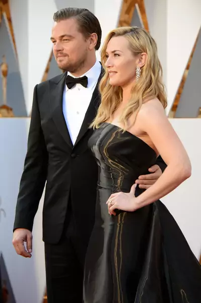 Leonardo DiCaprio i Kate WInslet / Kevin Mazur / GettyImages 