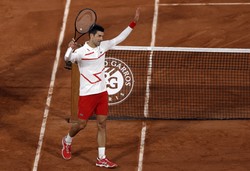 Djokovic po raz 14. awansował do ćwierćfinału French Open