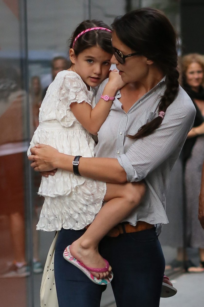 Katie Holmes z Suri