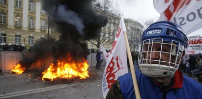 Manifestacja związkowców. Policja użyła śmigłowca