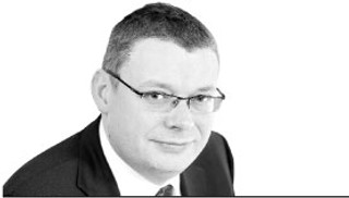 Marcin Piasecki: Od Kataru do PZU