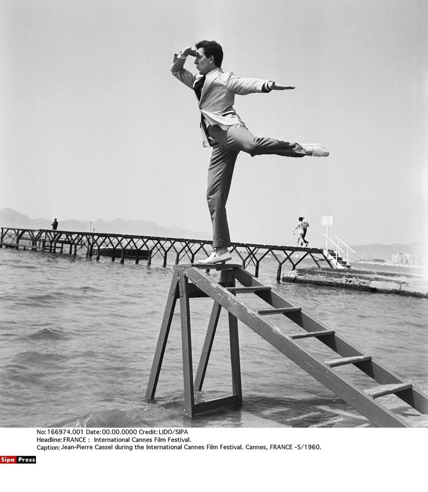 Jean-Pierre Cassel na Festiwalu Filmowym w Cannes w 1960 r.