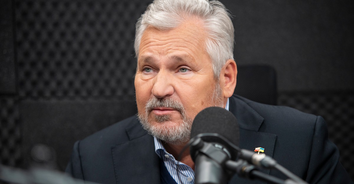 Aleksander Kwaśniewski przeszedł operację. Nie był to pierwszy zabieg